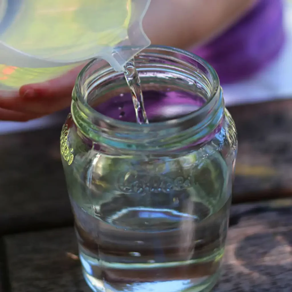 water and dishwashing liquid mix